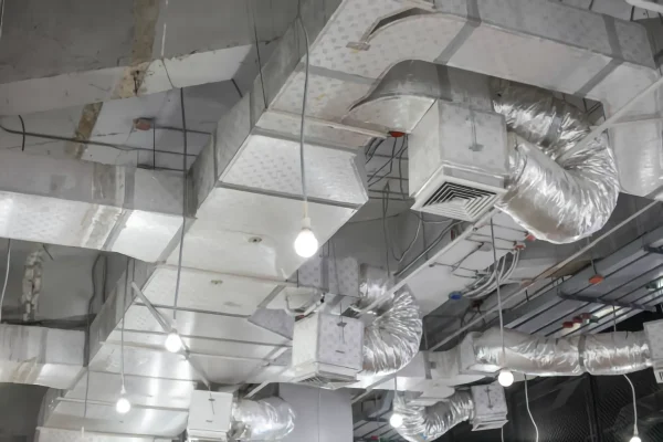 tuberías-de-sistema-eléctrico-de-aire-acondicionado-y-techo_waifu2x_art_noise1_scale tuberías-de-sistema-eléctrico-de-aire-acondicionado-y-techo_waifu2x_art_noise1_scale